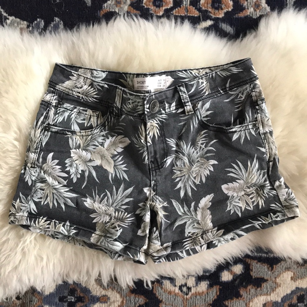 Cotton On Palm Frond Shorts